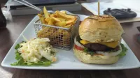 セリアズ ホテル アンド スイーツ - 朝食