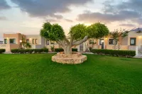 Golden Bay Hotel Apartments