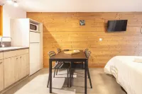 VVF Les Écrins Saint-Léger-les-Mélèzes Hôtels à : Ancelle