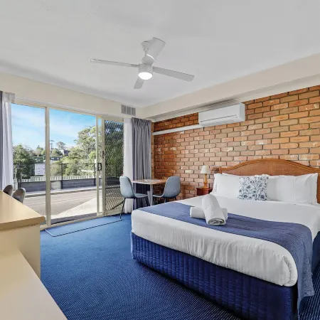 Sapphire Waters Motor Inn