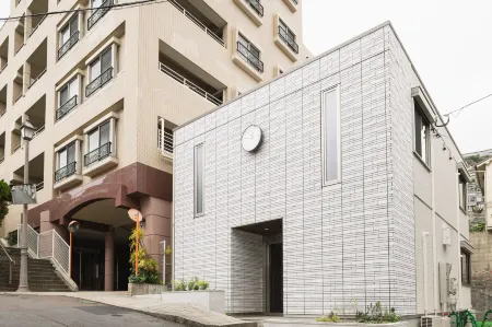 Grand Base Nagasaki Ekimae Отели рядом с достопримечательностью «Ryoma Dori»