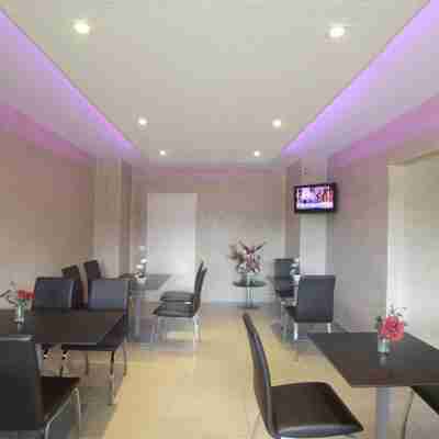 Hotel Poretta Dining/Meeting Rooms