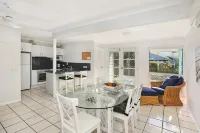 Coral Beach Noosa Resort