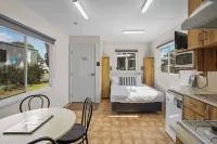 Pet Friendly Stays - Big4 Aireys Inlet