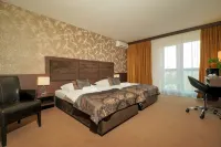 Hotel Centrum Nitra Garni Hotel with Free Parking