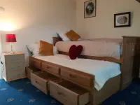 Phoenix Nights Guest House Hotels in Barrow-in-Furness District