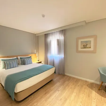 Cardeal Suites & Apartments