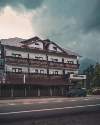 Suru Hotel & Restaurant Các khách sạn ở 