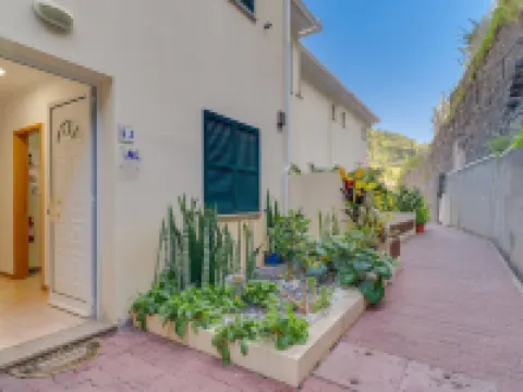 Villa Holiday Sun Hotels in Ponta Do Sol