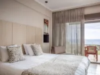 Royalty Suites Seaside Hotels in Sithonia