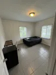 Villa by Eco-Shared فنادق في North Miami