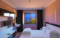 Jura Hotels Altinoluk Thermal Hotels in Edremit