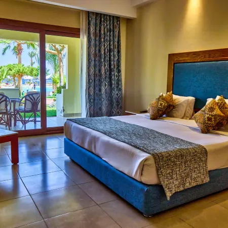 Tropitel Dahab Oasis
