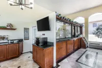 Rodeway Inn & Suites Canyon Lake-Menifee West Hotels in Menifee