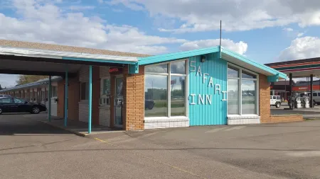 Safari Inn Motel Отели в г. Свифт Каррент
