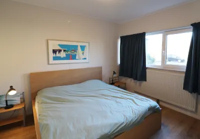 Apartment in Heeg with Heegermeer Views Hotels in 