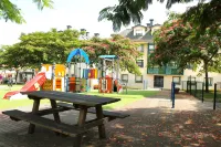 Luxury Singular Apartments Green Hotels in Teo