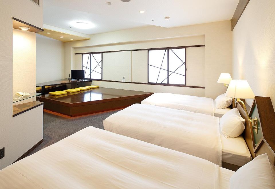 3. 호텔 뉴 오미..