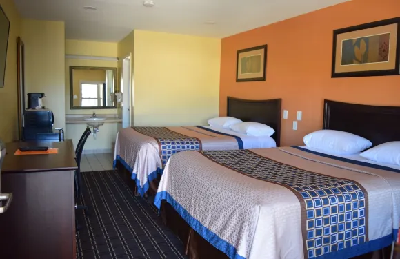 潘思維爾/卡尼斯波安特- 懷特橡樹汽車旅館