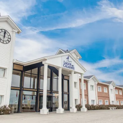 Lagos Del Calafate Hotels near Avenida Libertador