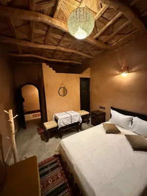 Kasbah Ennakb Hotels in Nkob