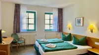 Bürgerhaus Zum Paradies - Pension Hotels in Meiningen