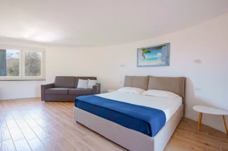 B&B Villa Zola Отели рядом с достопримечательностью «Maramura»