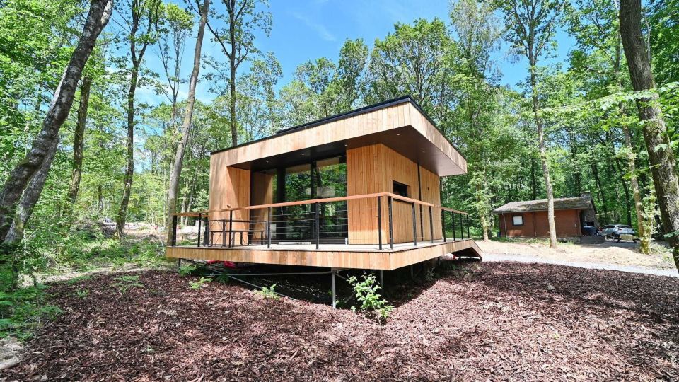 Lodge in Oignies Forest with Eco Design