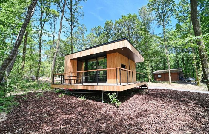 Lodge in Oignies Forest with Eco Design