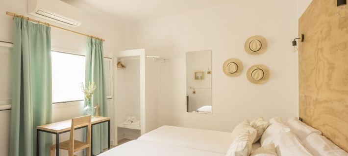Forenna Hostel Hotels in Comarca de Palma