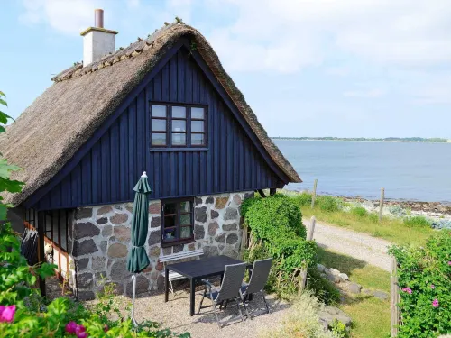 Seaside Escape in Hindsholm - by Traum Ferienwohnungen Hotels in Mesinge