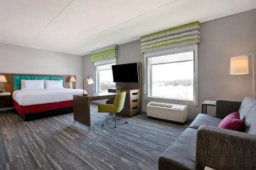 Hampton Inn & Suites by Hilton Ottawa West