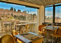 Alcazaba Premium Hotel - 2-stjärniga
