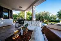 Villa Sonik