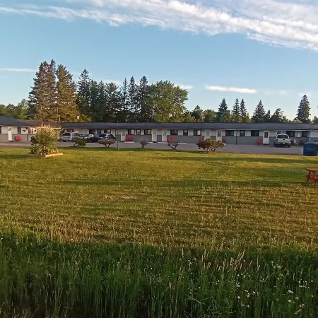 Park Side Motel