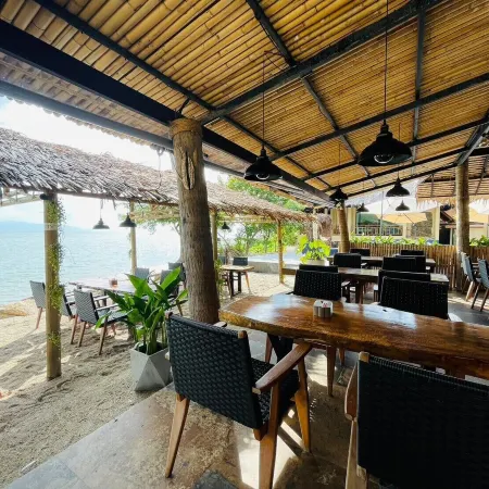 Absolute Beachfront Resort