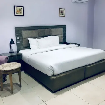 Eleventh House Hotel & Suites Ibadan
