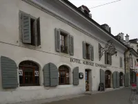 Auberge Communale de Carouge Hotels near Acacias