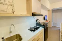 Warm and Homey Studio Tokyo Riverside Pik 2 Apartment