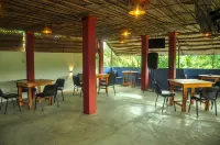 Airport Tourist Resort - balcony