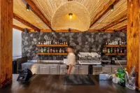 Santo Mangata Boutique Hotel - 5-Sterne