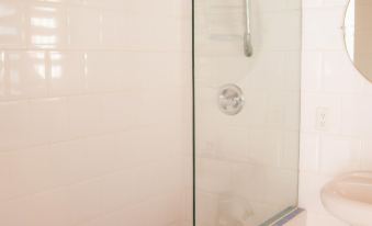 Romantic Retreat 43B