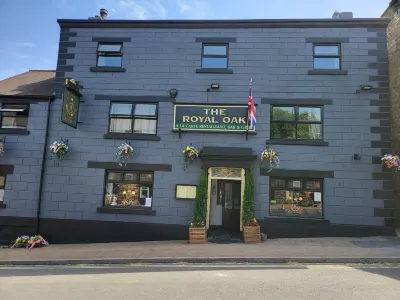 The Royal Oak Hotel Hotels near Transhipment Warehouse