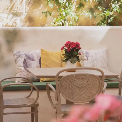 Maria Rosa Suites Hotels near Victoria