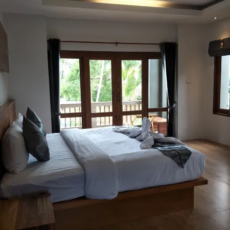 Lanta Infinity Resort Отели рядом с достопримечательностью «Lanta Klong Nin Beach»