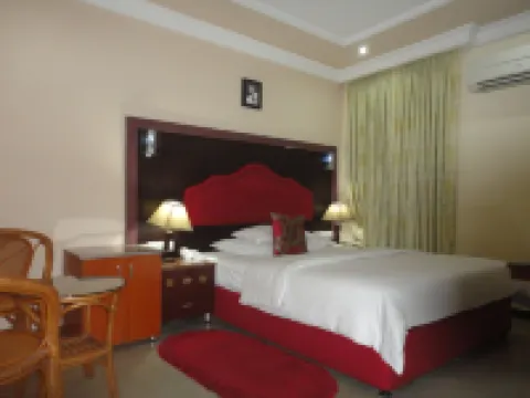 Sdm Tavern and Suites Hoteles en 