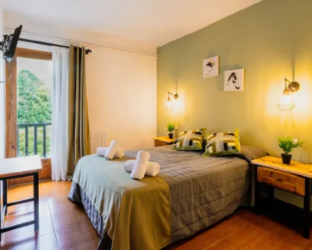 Pey Resort Hotels in Sort