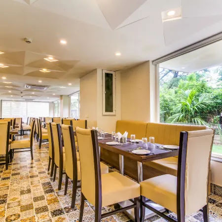 Hotel Regent Laguna