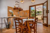 Cantina Vito 2 km from the Zingaro Reserve