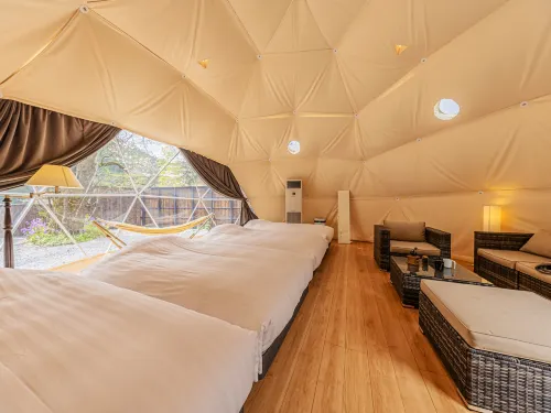 La Nature Hotels in Sano